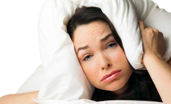 Kenapa Wanita 40an Susah Tidur Malam