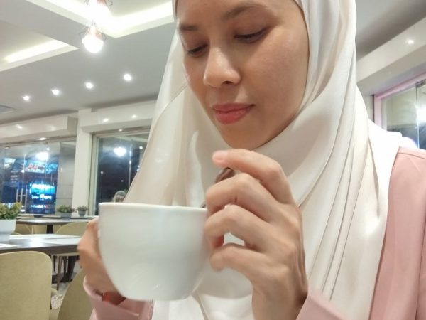 Suplemen Awet Muda: Rahsia Kekal Cantik & Sihat Selepas Umur 30 Tahun