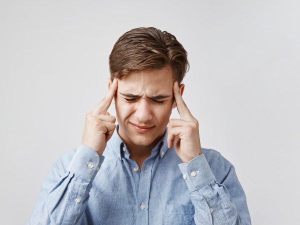 Sakit Kepala Musim Raya: Cara Legakan Cepat